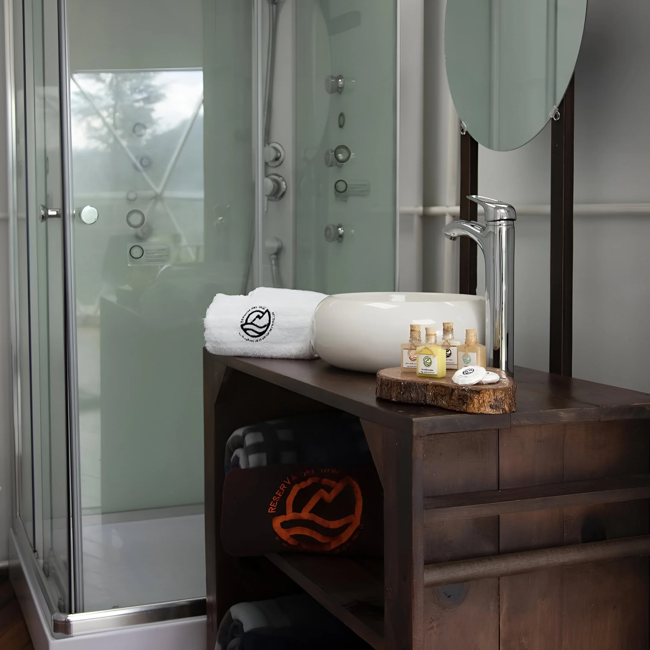Detalles glamping, Reserva del Ruiz